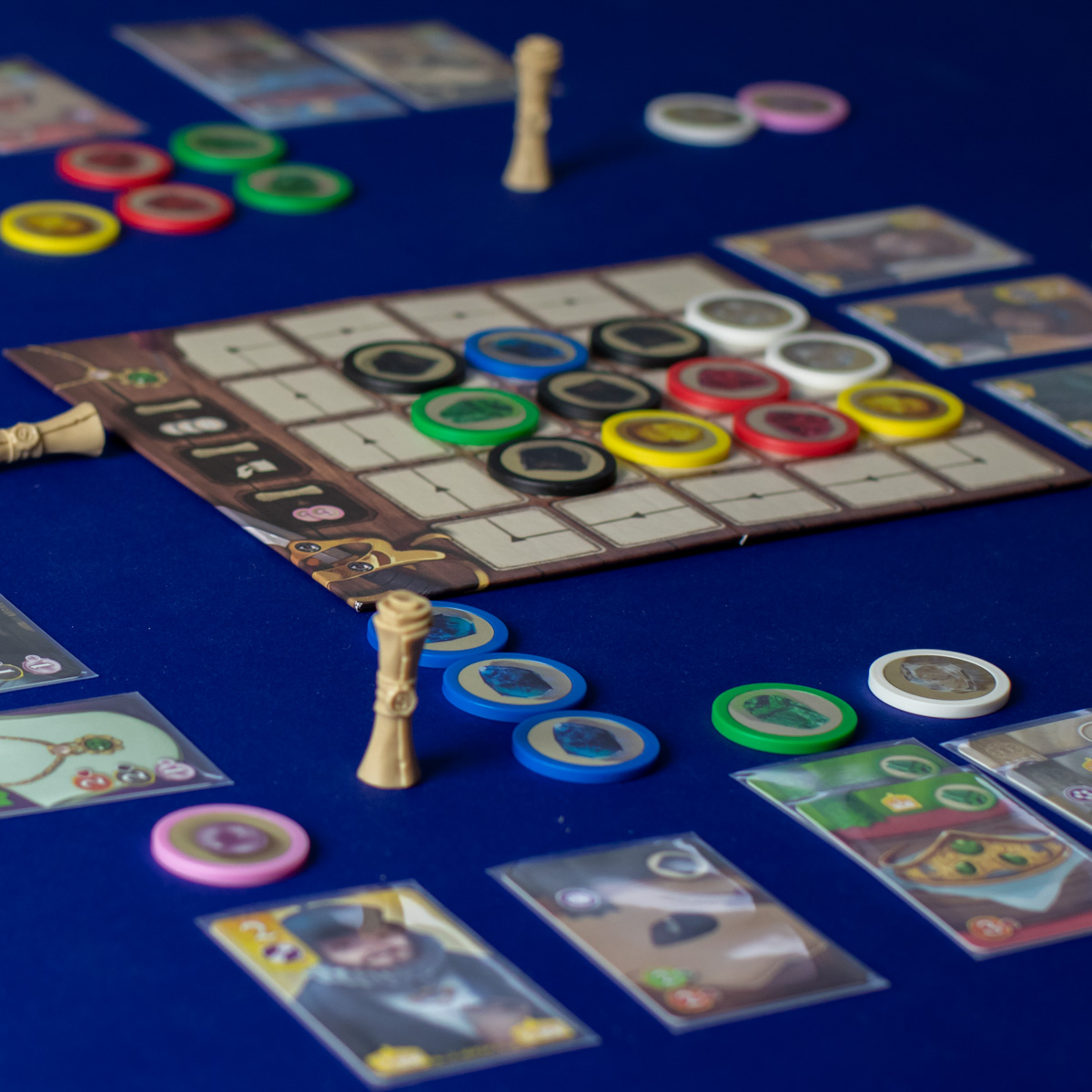 How to play Splendor: board game's rules, setup and scoring